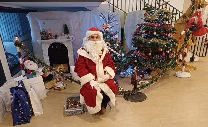 Merry Christmas : La venue du Père Noël à New School Lyon