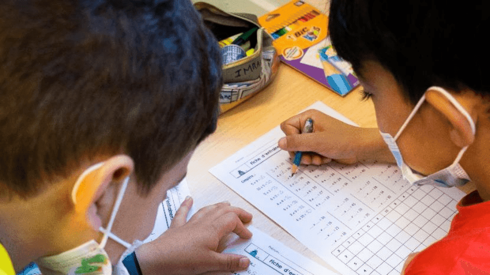 Pourquoi choisir une école maternelle bilingue pour son enfant ?