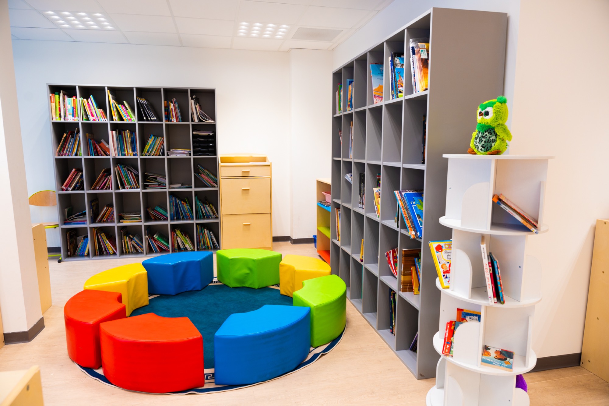 Bilingual class at New School Lyon: native anglophone teachers, 50% English immersion